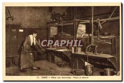 Paris — Hotel das Moedas — Fornos de recuperação