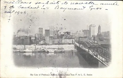 Distrito comercial de Pittsburgh — vista da estação P. & L. E. — editor Pittsburg Press Post Cards, série 16 temas