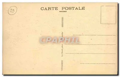 Locronan — Perdão da Grande Troménie — Cabana Capela de São Eutrópe — Mulher cumprindo um voto. — Verso