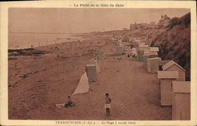 Tharon-Plage (L.-Inf.) — A Praia com Maré Baixa — Océan-Bas e Galerias Modernas