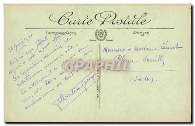 सोइसन के ध्वस्त चर्च के अवशेष — बड़ा खाई एवेच के ले ले ले — LL — पीछे