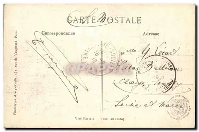 Furnes — Auto mitragliatrici davanti al quartier generale del re Alberto — L.C.H. Paris — Verso