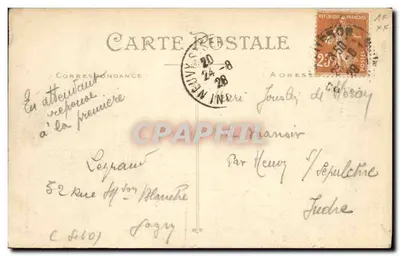 Saint-Brieuc — A Catedral Saint-Étienne — igreja fortificada dos séculos XIII e XIV, restaurada no século XV e parte reformada no século XVIII — Verso