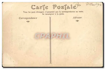 Pau — L'Ingresso al Castello, cortile d'onore — ND Phot. — Verso