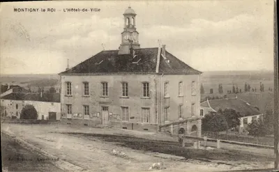Montigny-le-Roi — O Hôtel-de-Ville — Editora: Launemand