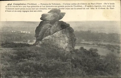 Campénéac (Morbihan) — Domínio de Trécesson — Rocha curiosa chamada Castelo de Pied d'Anon — Editor E. Hars-Robert, n° 4640