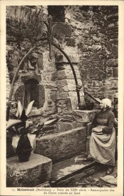 Malestroit (Morbihan) — Poço do século XIII - Cabeça notável de Cristo encontrada no fundo — editor Morazas, n° 17