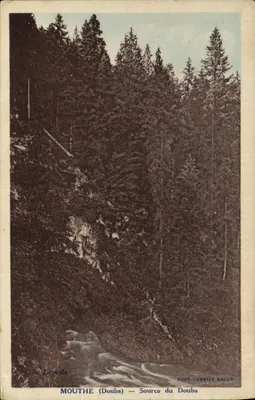 Bilhete postal antigo Mouthe Fonte do Doubs