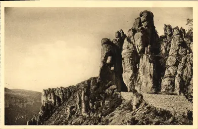 Gorges do Tarn — O Tunel de Bouillère — As Edições de Arte YVON