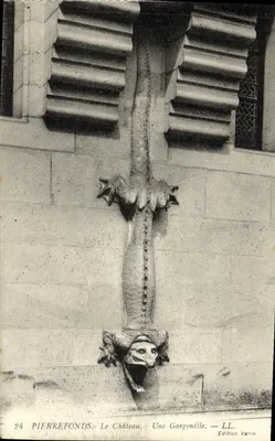 Pierrefonds - Zamek - Jedna Gargolica — Wydawnictwo Varin