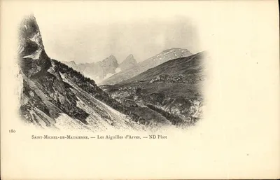 Saint-Michel-de-Maurienne — Les Aiguilles d'Arves — ND Fot