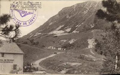 Col de Ceyssat — Estrada acessível aos automóveis — editor Gliché, Lyon
