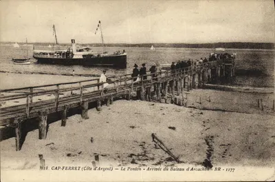 Cap-Ferret (Costa de Prata) — O Pontão — Chegada do Navio de Arcachon — BR - 1177