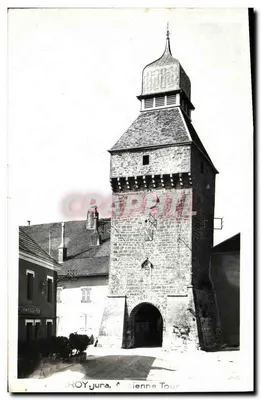 Croy, Jura — Torre Antiga