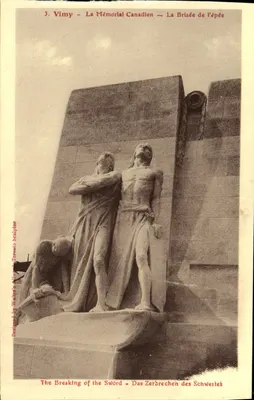 Bilhete postal antigo Vimy O Memorial Canadense Militaria A brise da espada
