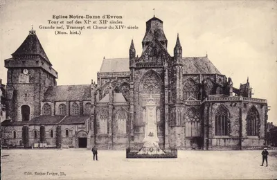 Igreja de Nossa Senhora de Evron — Torre e nave dos séculos XI e XII, grande nave, transeto e altar do século XIV — Édit. Hacher-Froger, n° 33