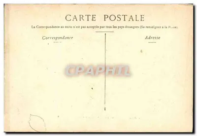 Paris - Igreja de Santa Elisabete do Templo — vista da fachada com carros e pedestres — Verso