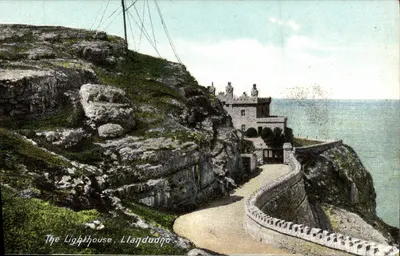 O farol, Llandudno — editor The Lonsdale Series N° 2