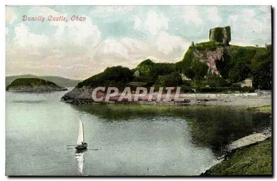 Castelo de Dunolly, Oban — vista das ruínas sobre um fiordo — Série Valentine's