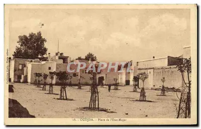 Oudja - Praça do Estado-Maior — Coleção Ballo, Foto Alberts, n°18