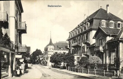 Badenweiler — rua animada com edifícios e igreja em segundo plano — editor Union Postale Universelle, n° 3546