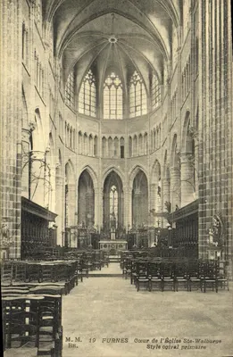 Furnes — Coração da Igreja de Santa Walburge — Estilo ogival primário — M.M. 19