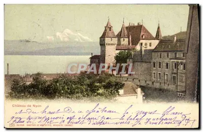 Castelo de Nyon — vista do alto — Editor: Sempstoir de Phototypie, Neuchâtel (Voirbes) — n°125