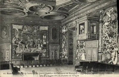 Rennes - Palácio de Justiça - A Grande Câmara do Parlamento da Bretanha. Uma das loggias chamada de Madame de Sévigné. Magníficas tapeçarias dos Gobelins.