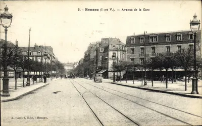 Rennes (Il-et-V.) — Avenue de la Gare — A. Lamiré, Edit. - Rennes