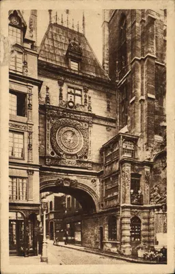 Bilhete postal antigo Rouen A Grande Relógio E A Fonte
