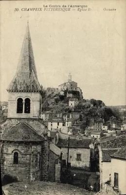 Champeix — Centro pitoresco — Igreja e ossuário