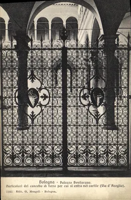 Bologna - Pałac Bevilacqua — Portal z żelaza z herbami — Wyd. G. Mengoli, nr 1281