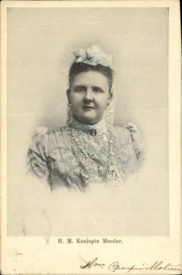 H.M. Koningin Moeder — portret — fotograf Gaspie Moliere