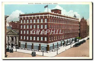 Hotel Rieger, Sandusky, Ohio — vista do edifício e da rua — editor Alexander Miley Co., n° 27305