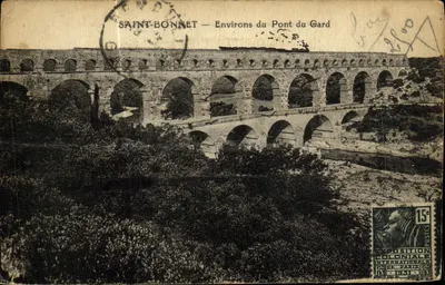 Bilhete postal antigo Saint Bonnet Environs Du Pont du Gard