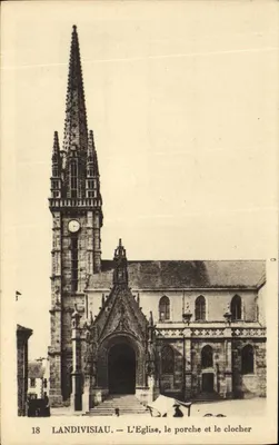 Landivisiau — A Igreja, o portal e o campanário