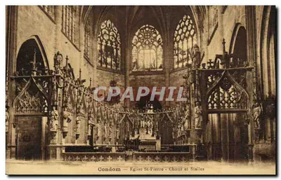 Condom — Igreja de São Pedro — Cúpula e Cadeiras