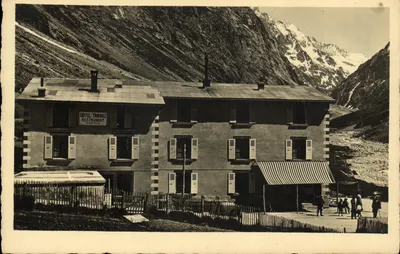 Hotel Taïrraz — Restaurante — Garagem — La Bérarde