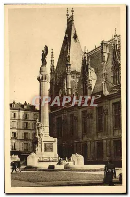 Rouen — Monument aos Mortos — Edições de Arte Yvon