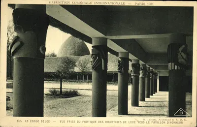 O Congo Belga — Vista tirada do portão das Indústrias de Luxo em direção ao Pavilhão de Honra — Exposição Colonial Internacional — Paris 1931