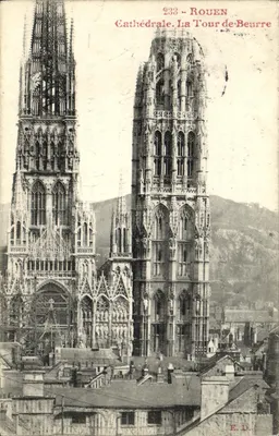 Rouen — Catedral. A Torre da Manteiga — E.D.