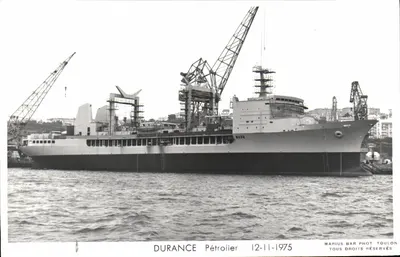 Durance Petrolero — construção em andamento — Marius Bar Fot Toulon