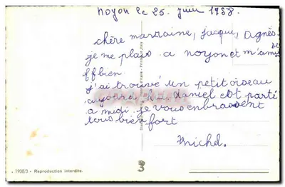 Mère nourrissant un bébé avec une bouteille — scène domestique — éditeur Standard 1908/3 — Rückseite