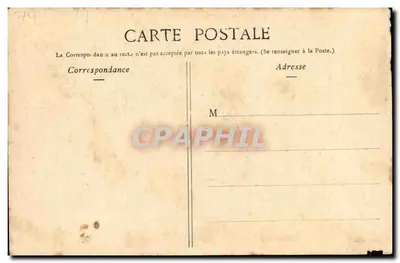 Femme convalescente — assise sur un rocher décoré — éditeur 'Convalescente' (imprimé en haut) — Verso