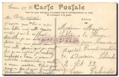 Caen — Katedra Trójcy Świętej, Klasztor Damski, widok z Portu — ND Fot — Rewers