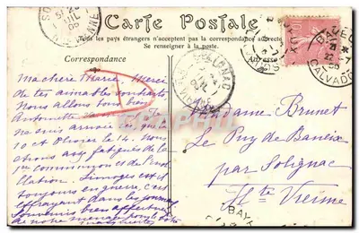 Bayeux — Dom na ulicy Saint-Martin — ND Phot — Rewers