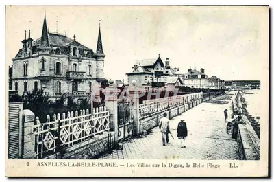 Asnelles-la-Belle-Plage — As Villas na Digue, a Belle Plage — L.L.