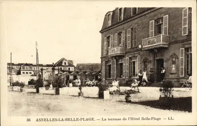 Asnelles-la-Belle-Plage — A varanda do Hotel Belle-Plage — LL. — n°36