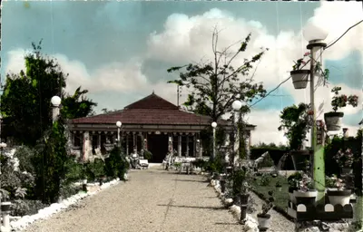 Le Clos Fleuri — Annebault — wydawca