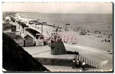 Bernières-sur-Mer — plage et monument commémoratif du Débarquement (œuvre de M. Froidevaux) — éditeur Gaby